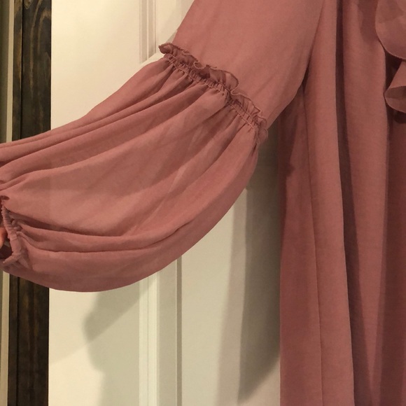 NWT Pretty Mauve Ruffle Top🌸 - Picture 2 of 8